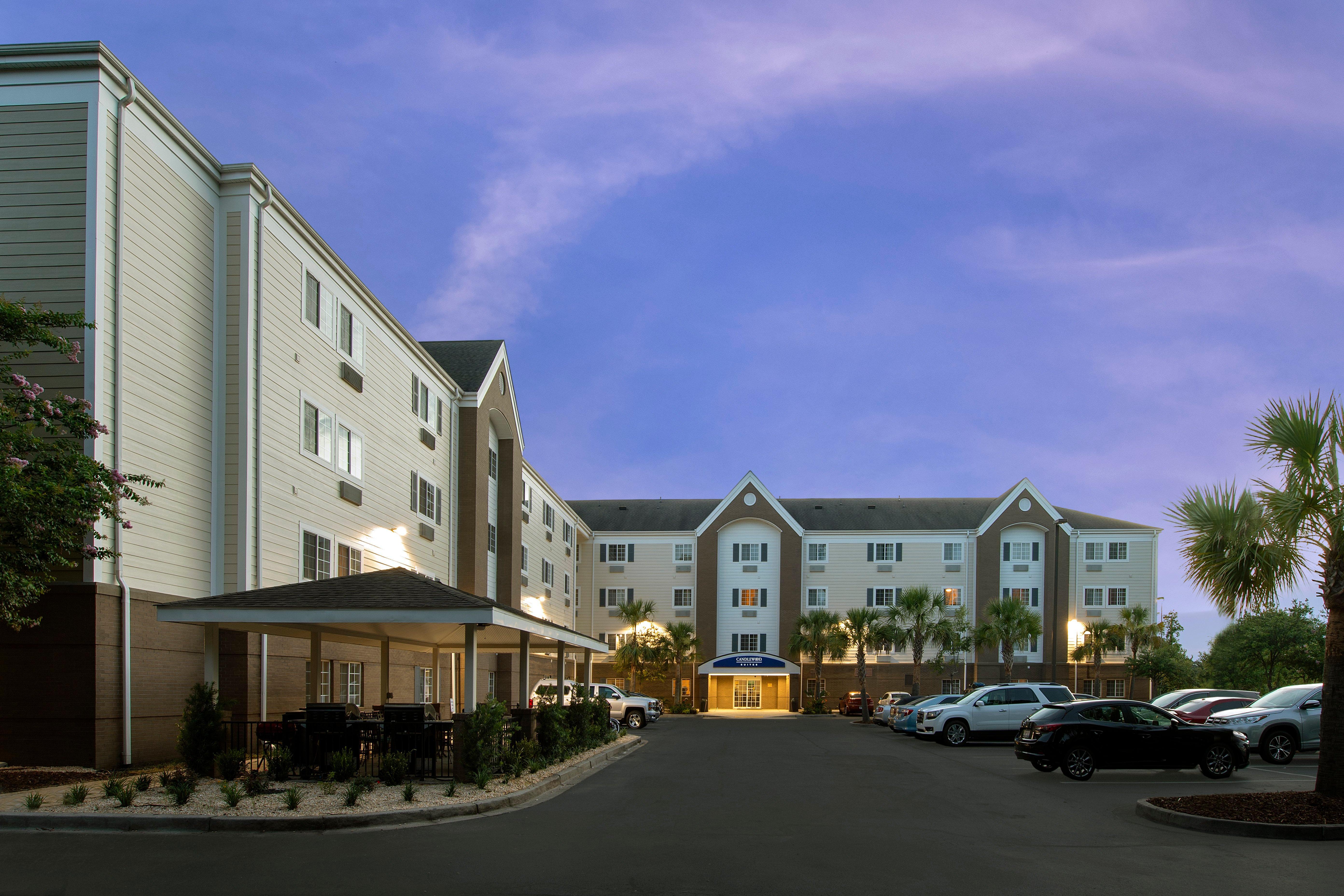 Candlewood Suites Charleston-Northwoods By Ihg Север Чарлстон Экстерьер фото